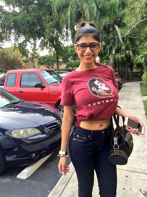 maikalifa sex|Mia Khalifa Porn Videos 